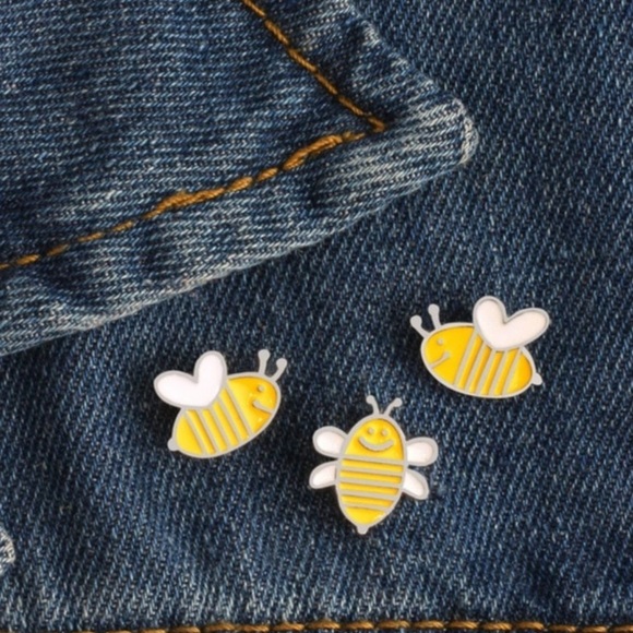 Accessories - NWT 3pk Small Bumble Bee Enamel Pins